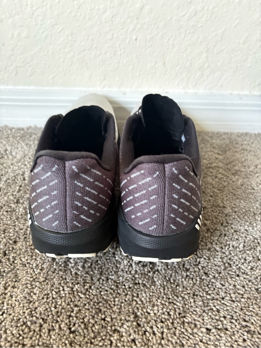 Brooks Launched GTS 10 Size 14 - Picture 5 of 14